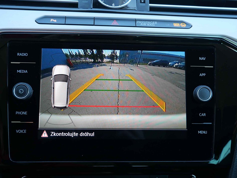Volkswagen Passat 2.0TDi 