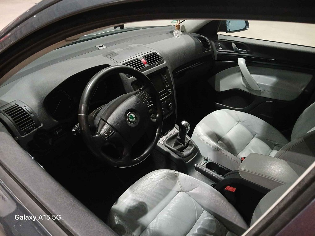 Škoda Octavia 2.0tdi 