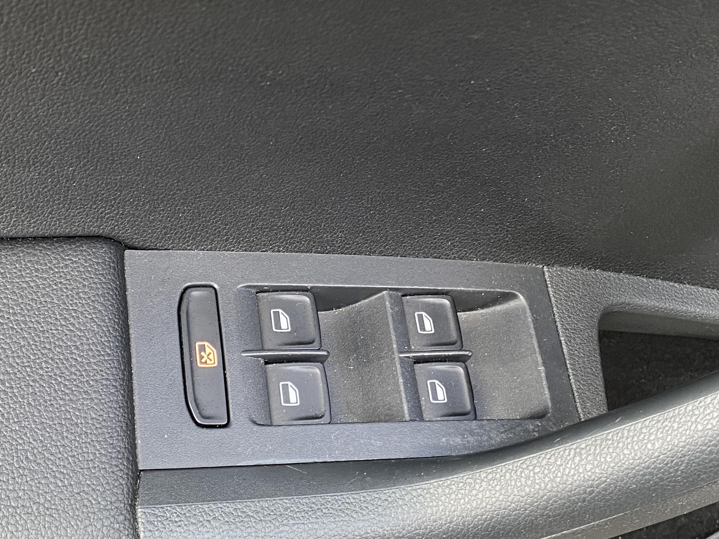 Škoda Octavia III, 2015 - pohled č. 12