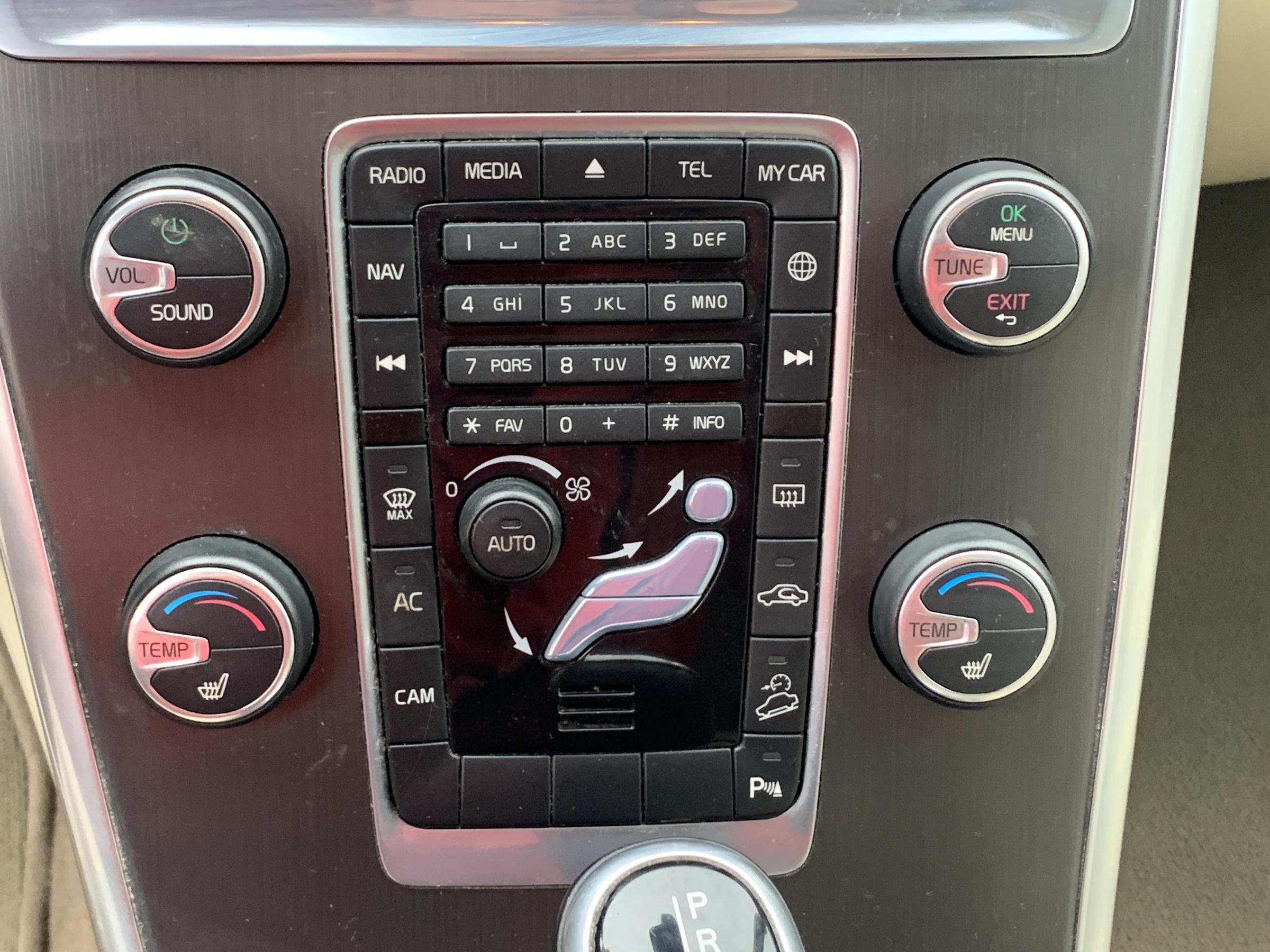 Volvo XC60, 2013 - pohled č. 17