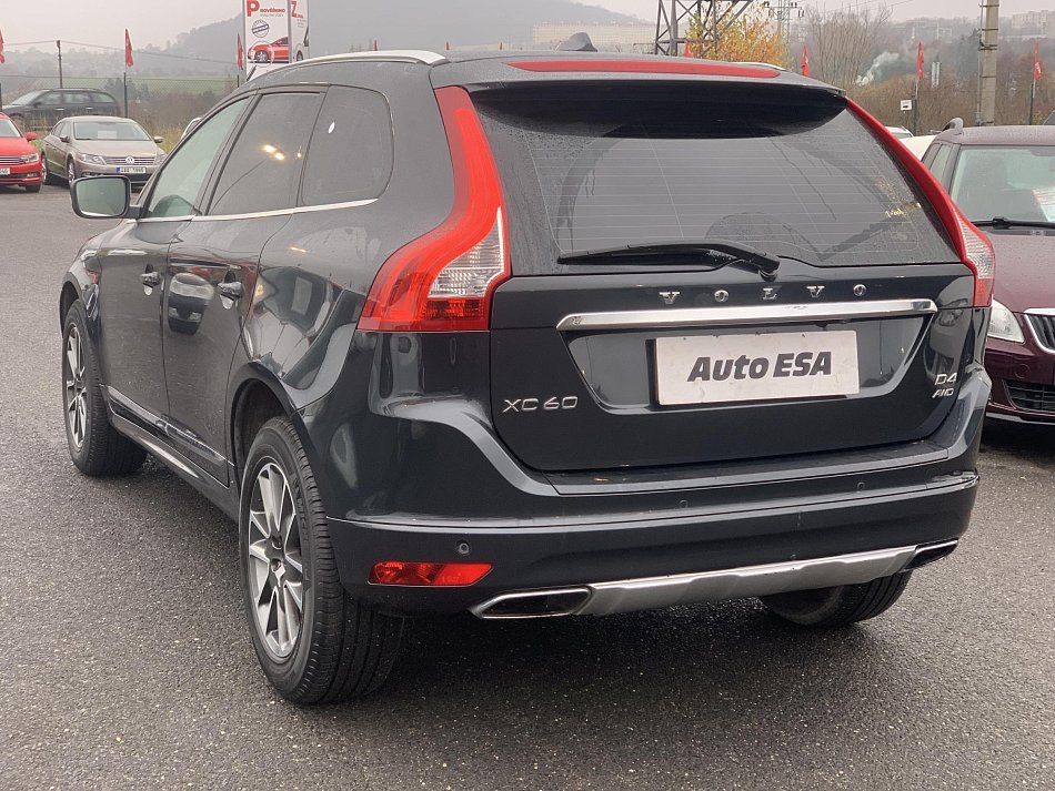 Volvo XC60 2.4 D4 Summum AWD