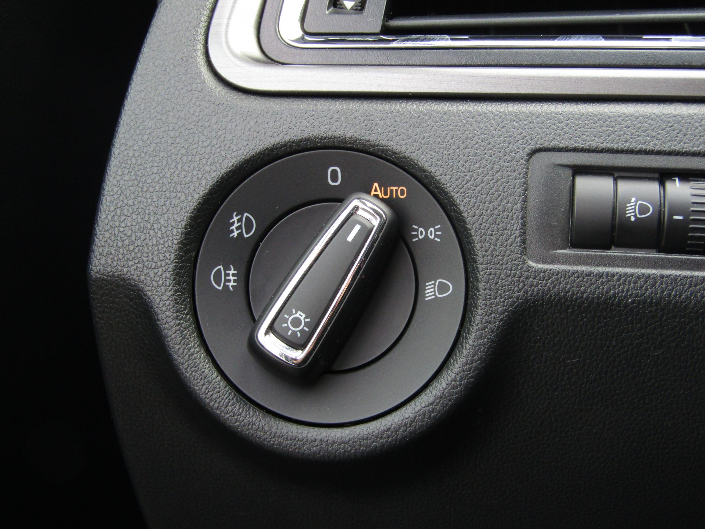 Škoda Rapid, 2016 - pohled č. 12