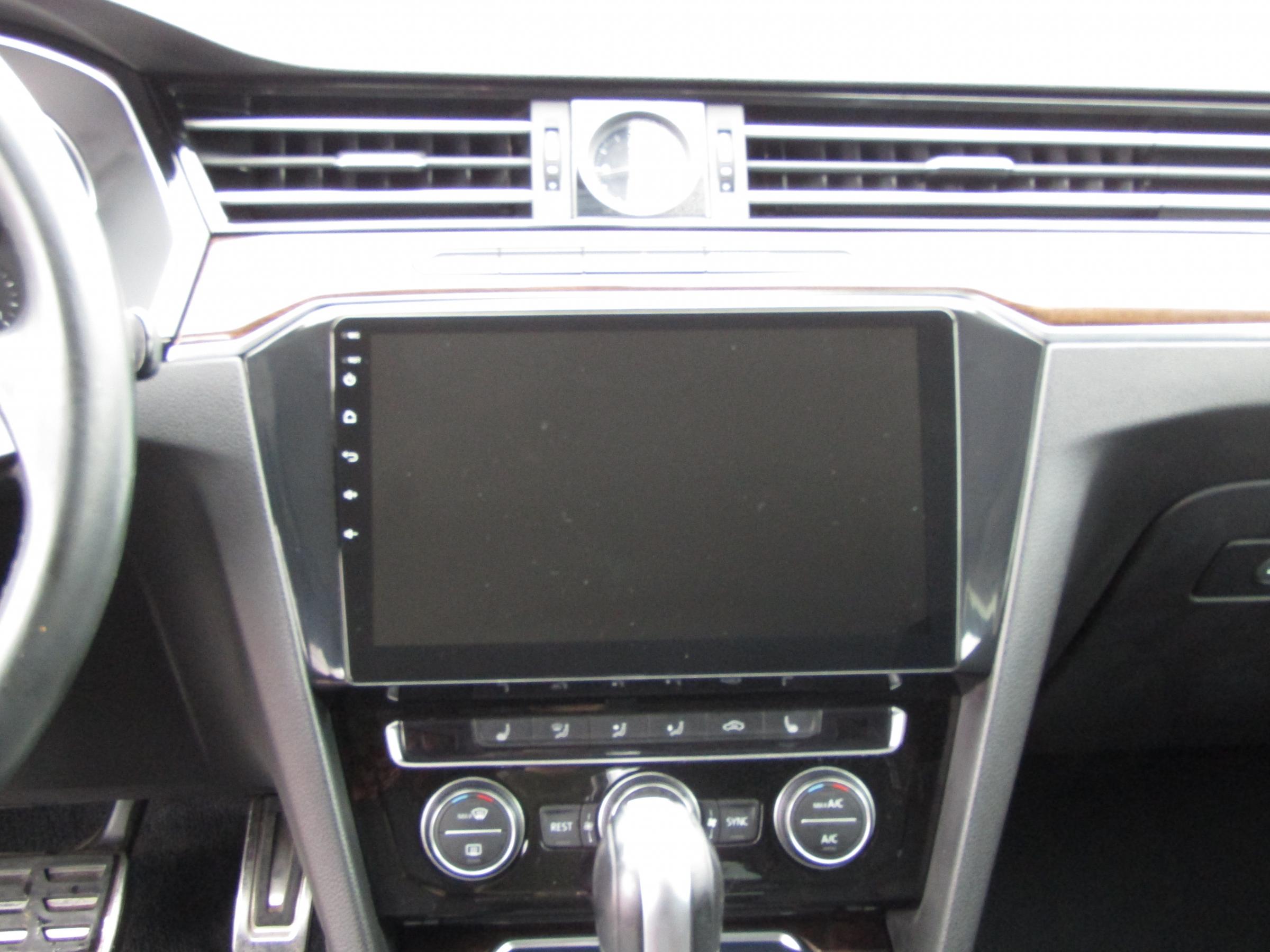 Volkswagen Passat, 2016 - pohled č. 15