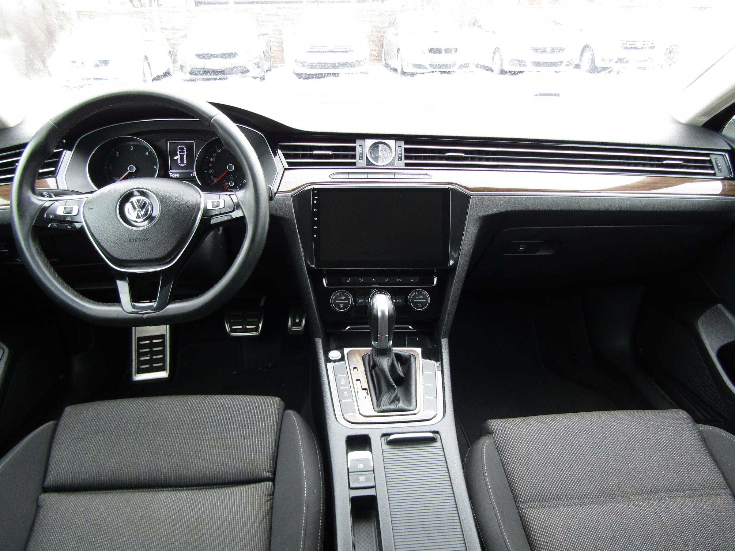 Volkswagen Passat, 2016 - pohled č. 8