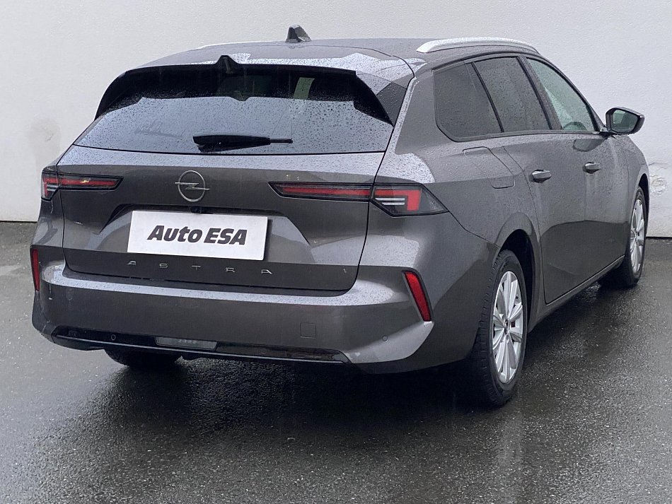 Opel Astra 1.5 CDTi Elegance
