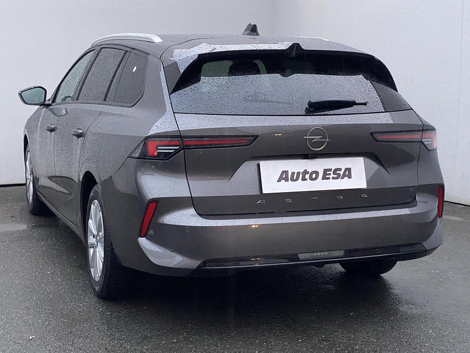 Opel Astra 1.5 CDTi Elegance