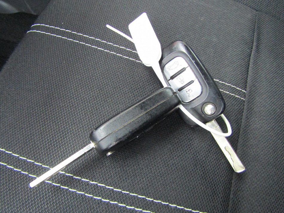 Renault Fluence 1.6 i 16V 