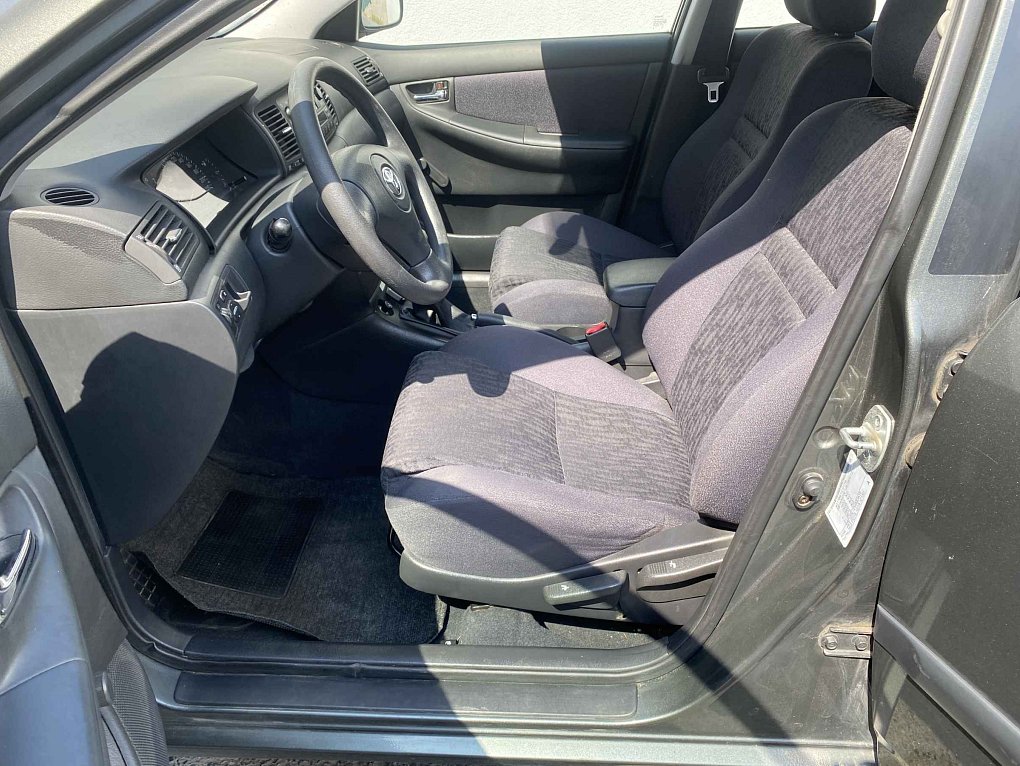 Toyota Corolla 1.4 VVT-i 
