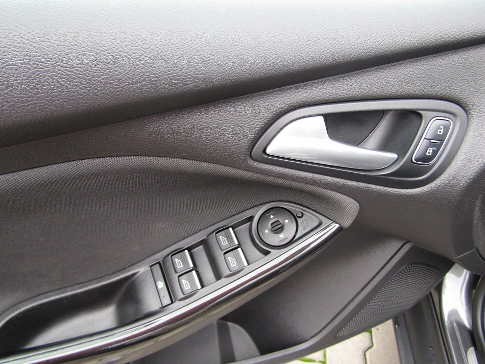 Ford Focus 1.5 EB Titanium