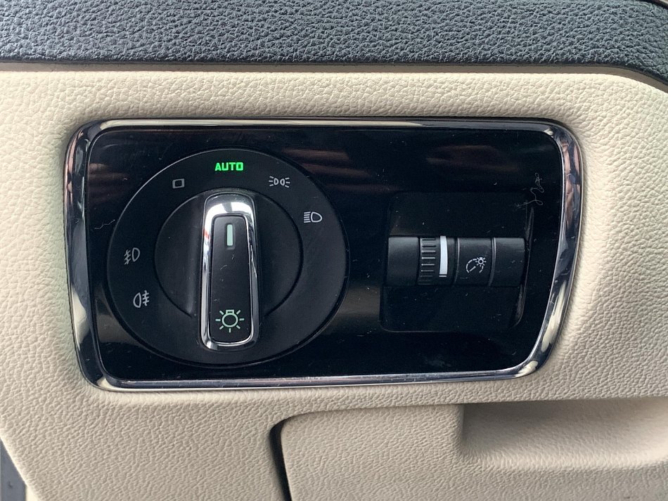 Škoda Superb II 2.0 TDi 