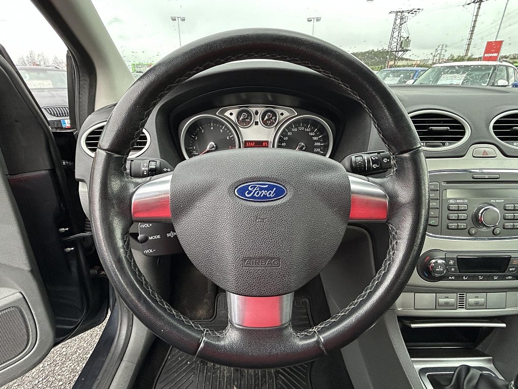 Ford Focus 1.6 16V 