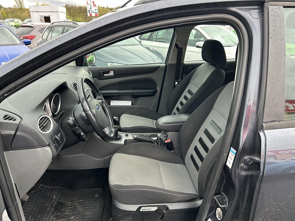 Ford Focus 1.6 16V 