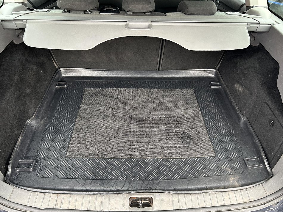 Ford Focus 1.6 16V 