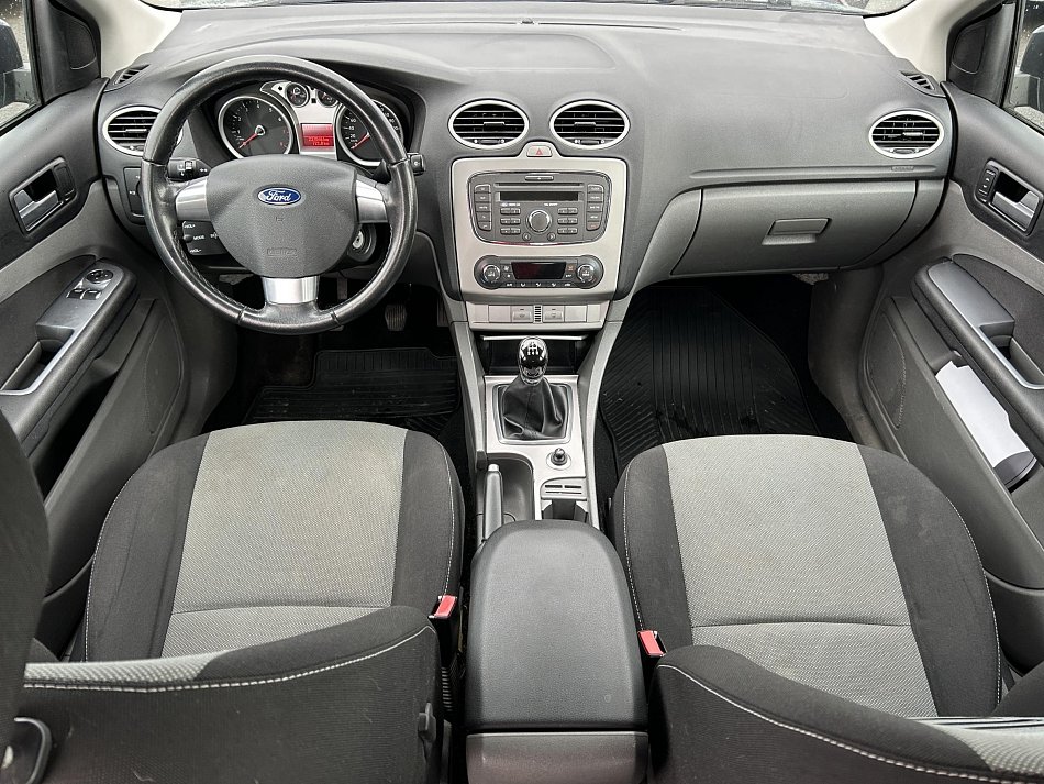 Ford Focus 1.6 16V 