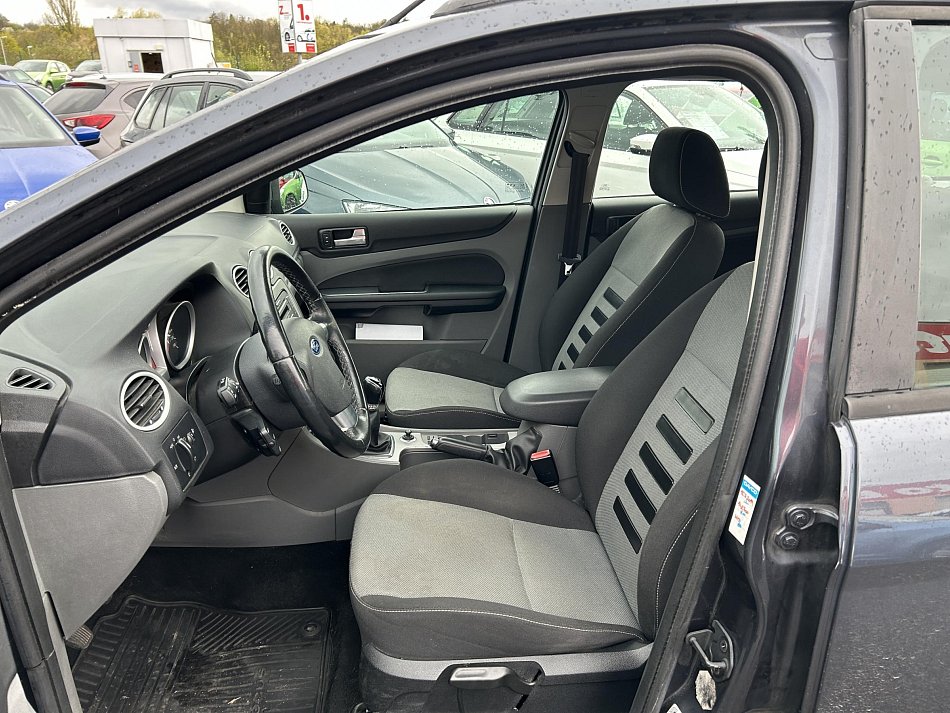 Ford Focus 1.6 16V 