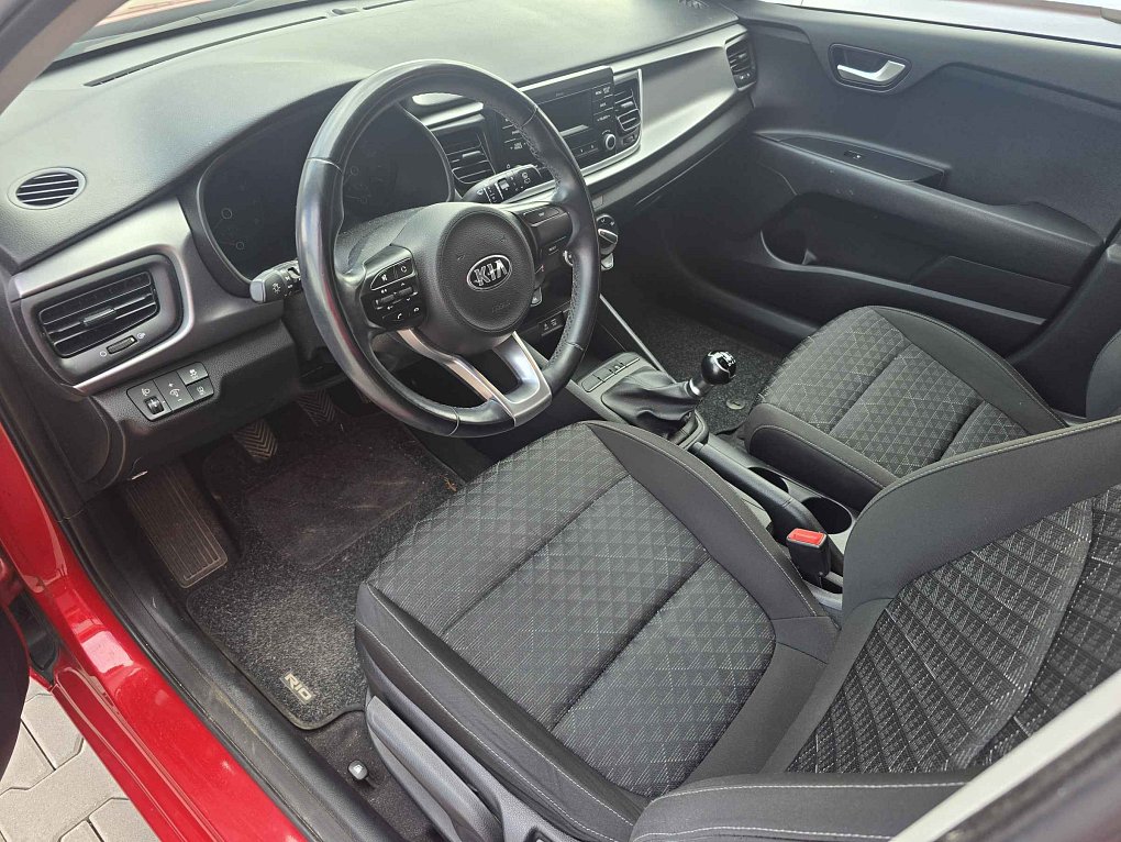 Kia Rio 1.2i 