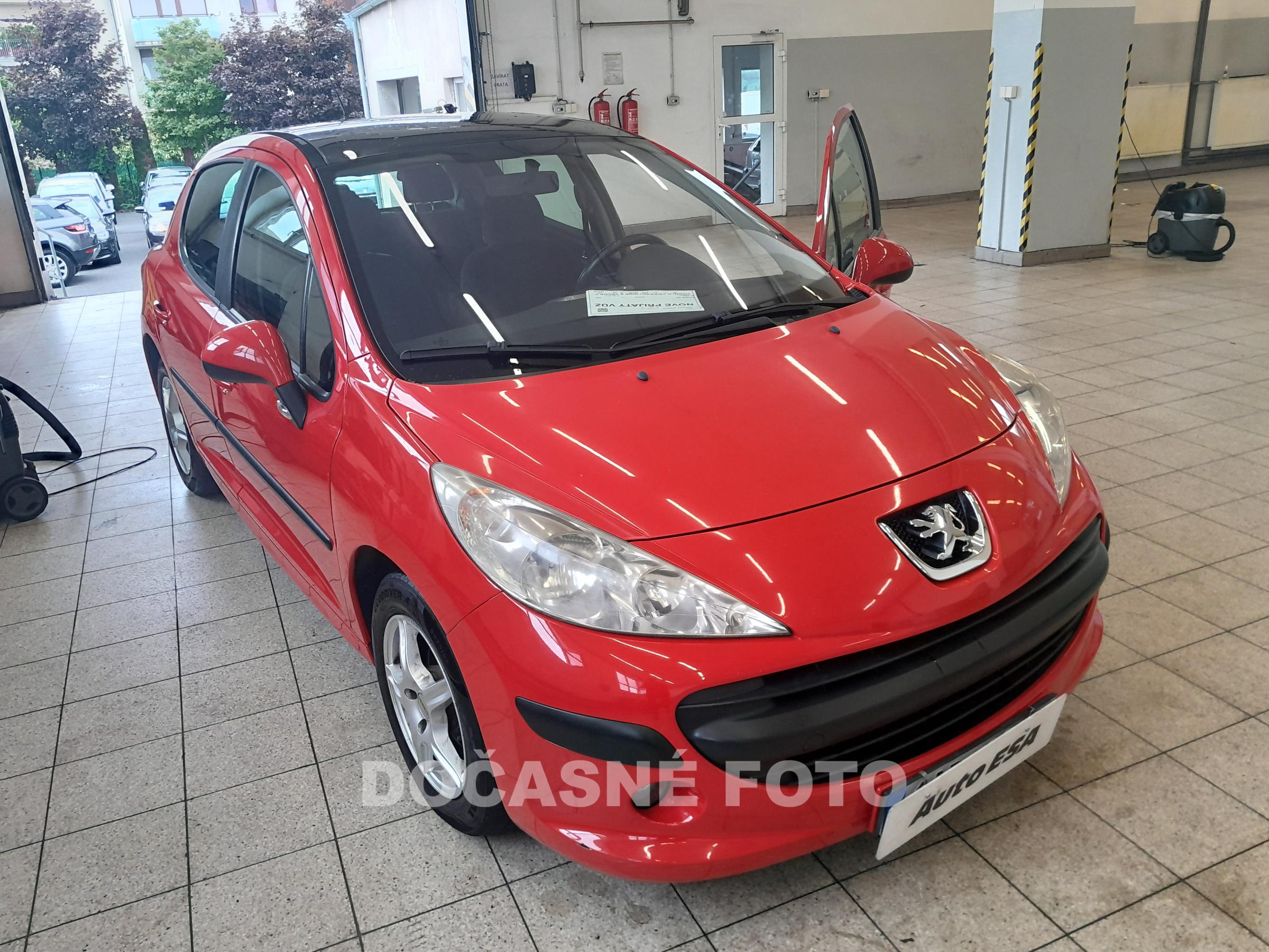 Peugeot 207, 2007 - celkový pohled