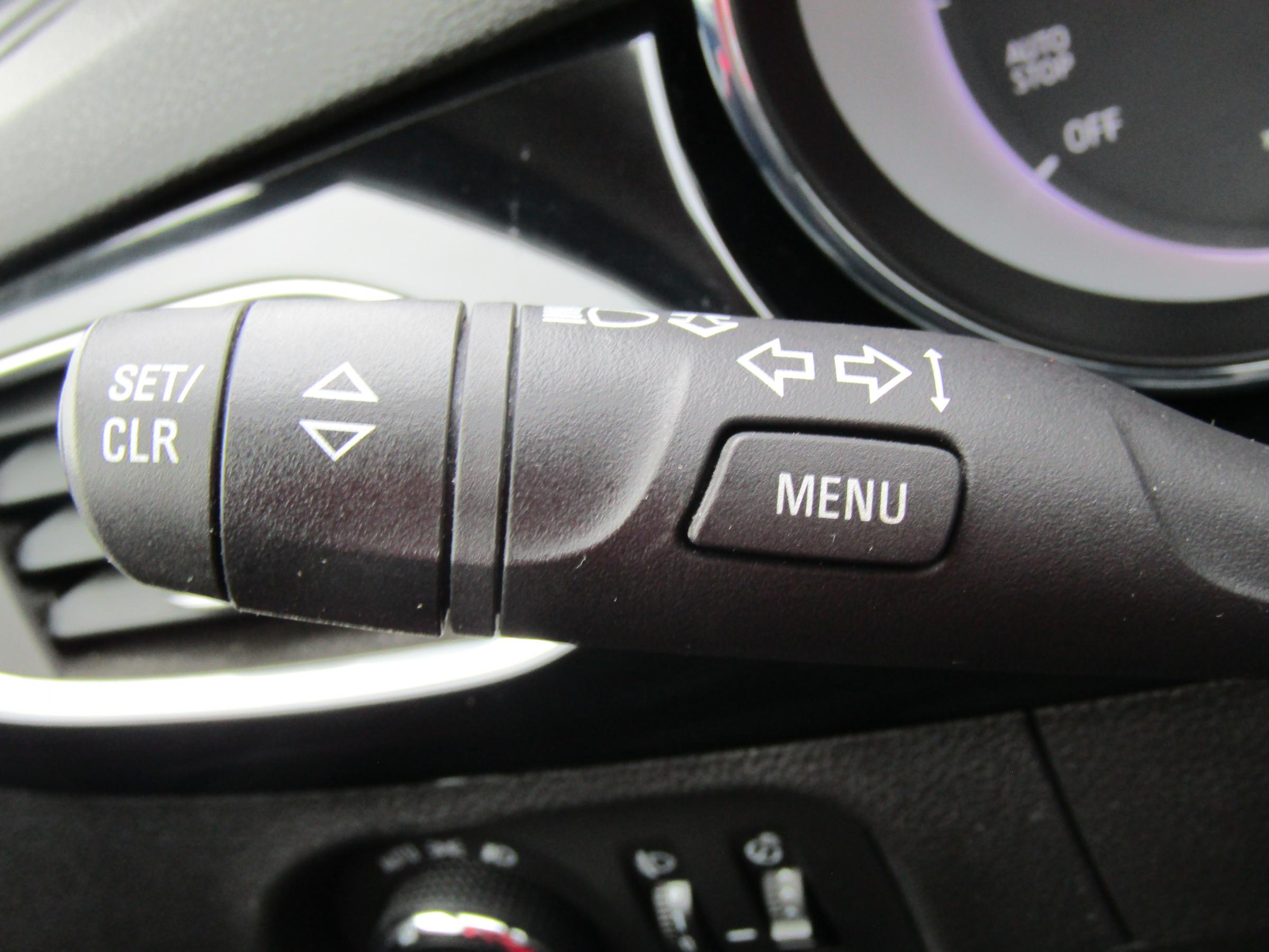 Opel Astra, 2018 - pohled č. 16