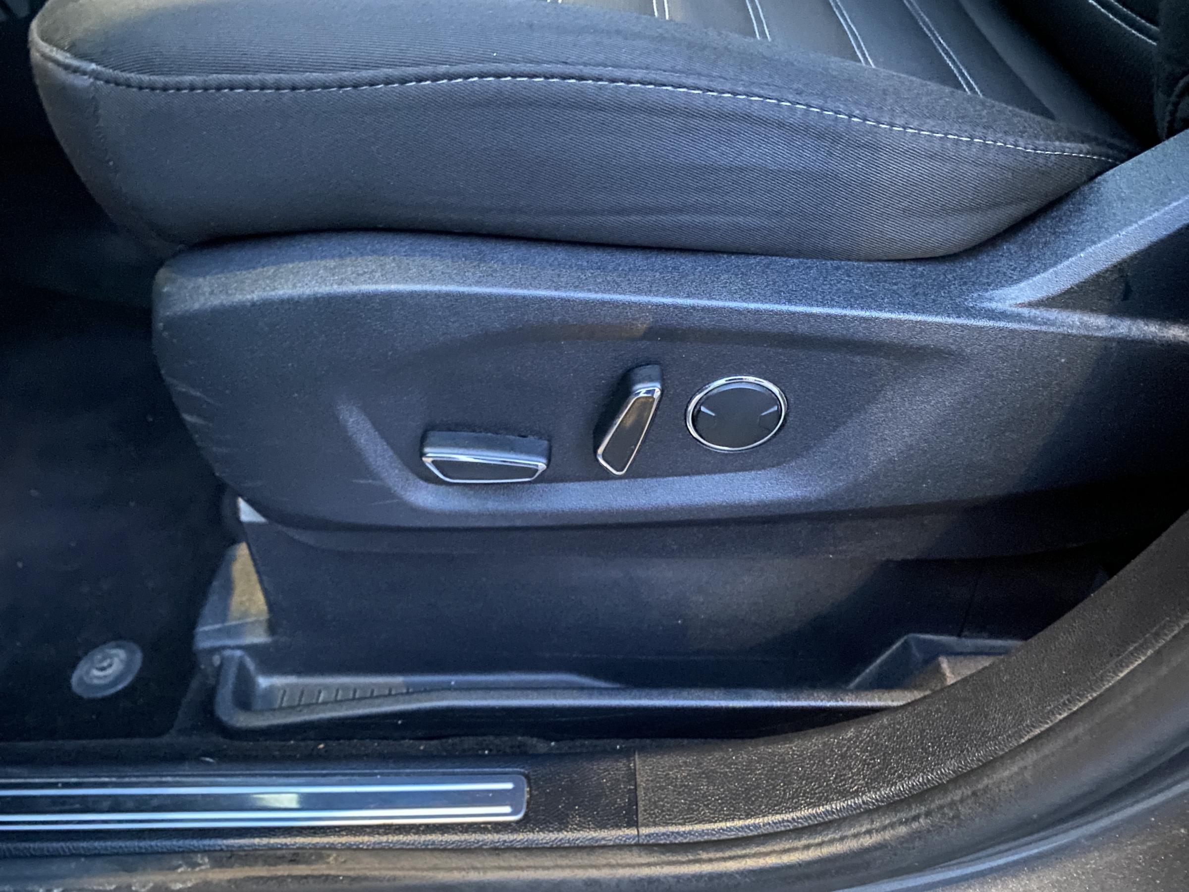 Ford Galaxy, 2016 - pohled č. 14