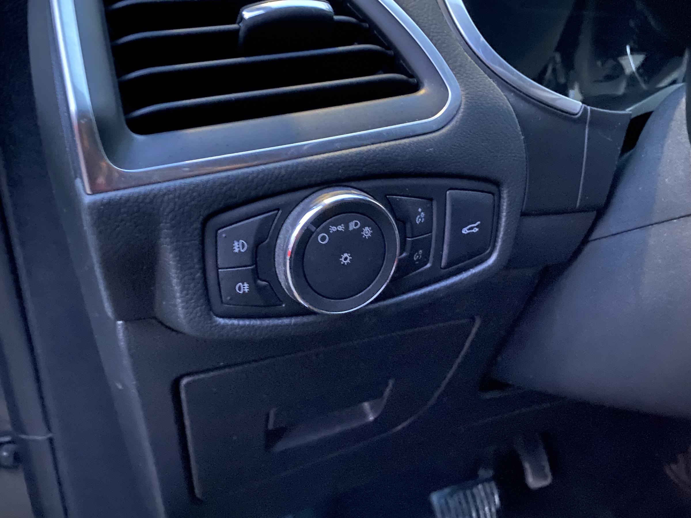 Ford Galaxy, 2016 - pohled č. 15