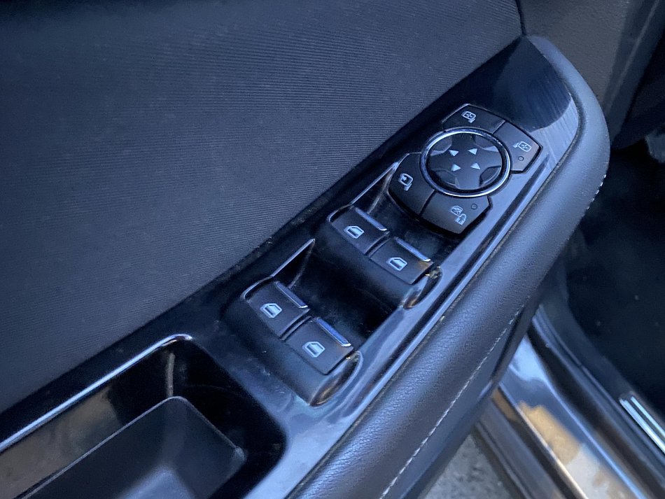 Ford Galaxy 2.0 TDCI Titanium