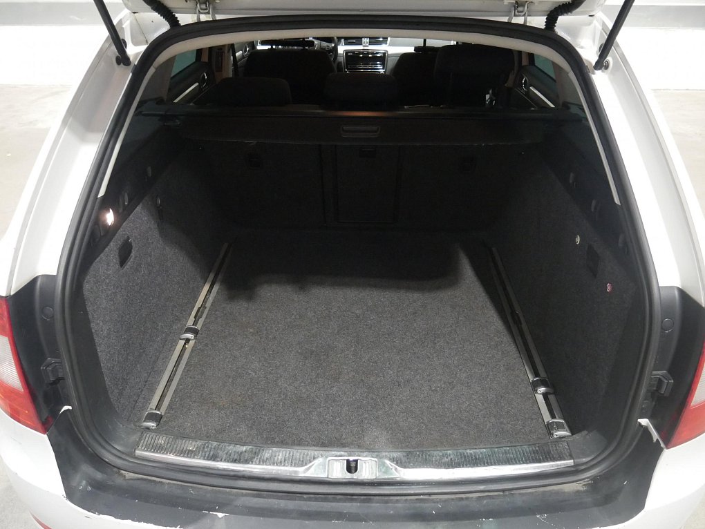 Škoda Superb II 1.6 TDi 