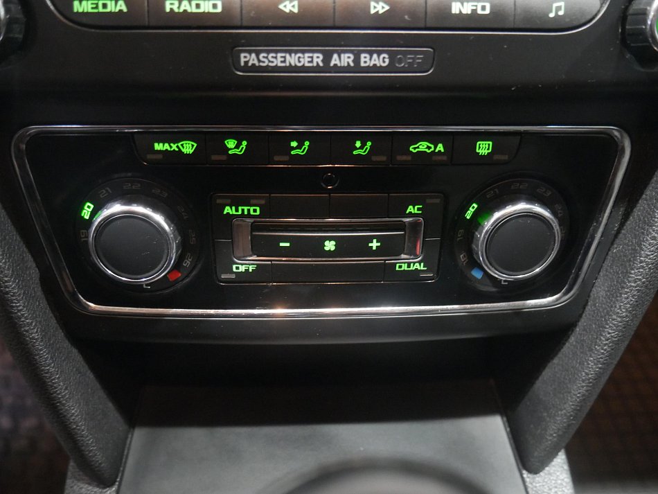 Škoda Superb II 1.6 TDi 