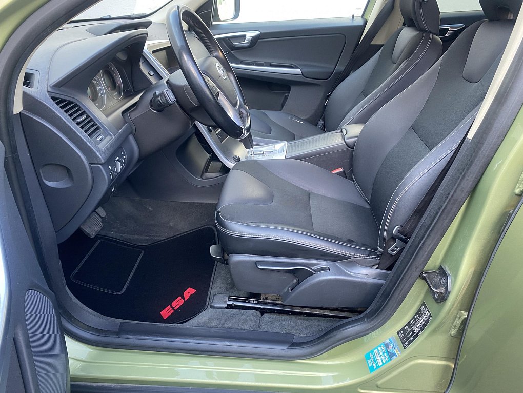 Volvo XC60 2.4 D 