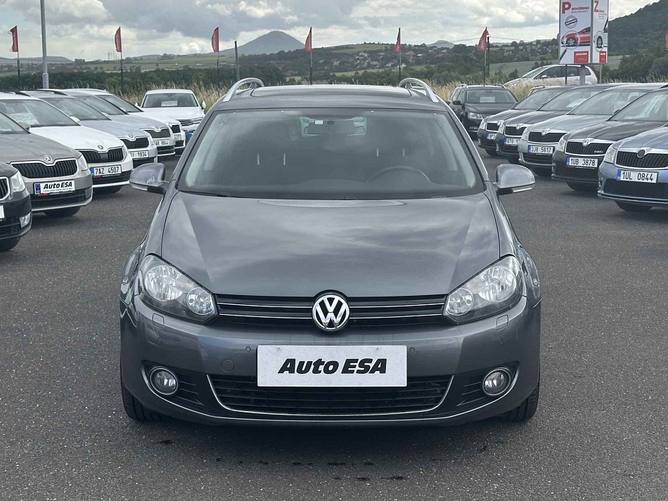 Volkswagen Golf 1.6 TDi 