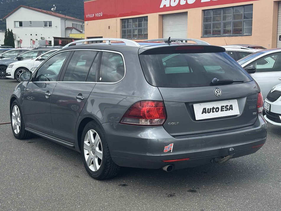 Volkswagen Golf 1.6 TDi 
