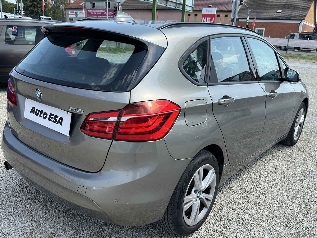BMW Řada 2 1.5i 
