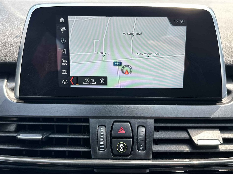 BMW Řada 2 1.5i 