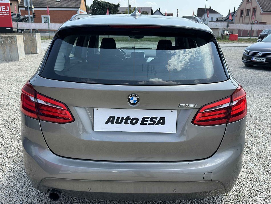 BMW Řada 2 1.5i 