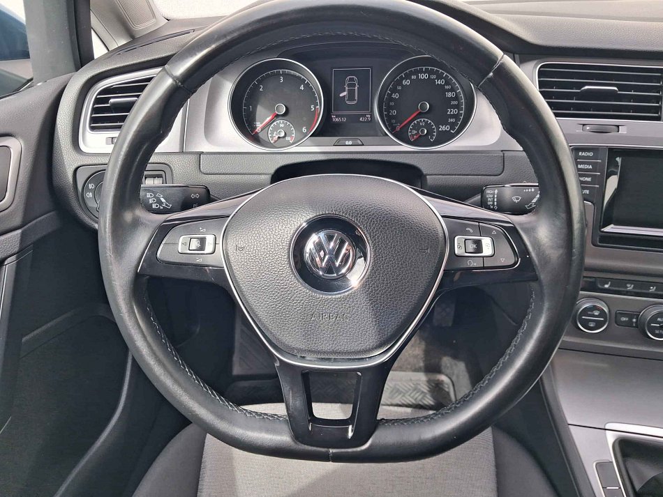 Volkswagen Golf 1.6 TDi 