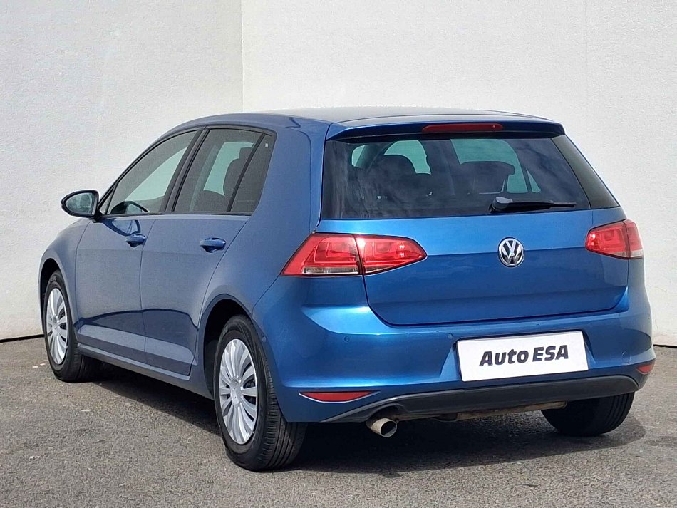 Volkswagen Golf 1.6 TDi 