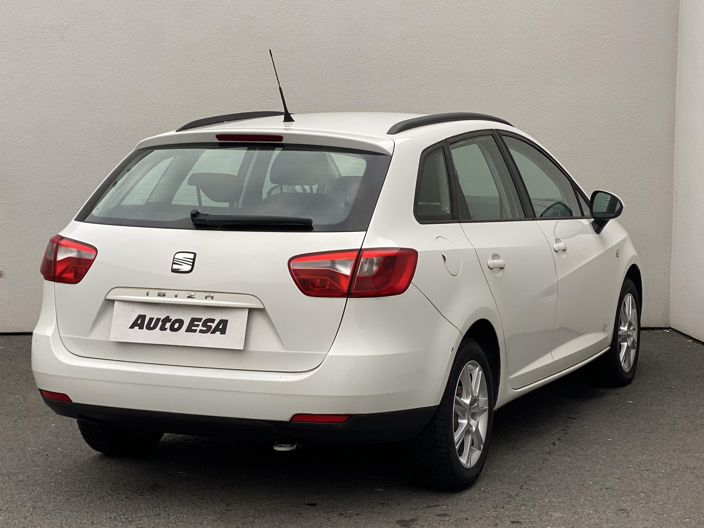Seat Ibiza, 2011 - pohled č. 4