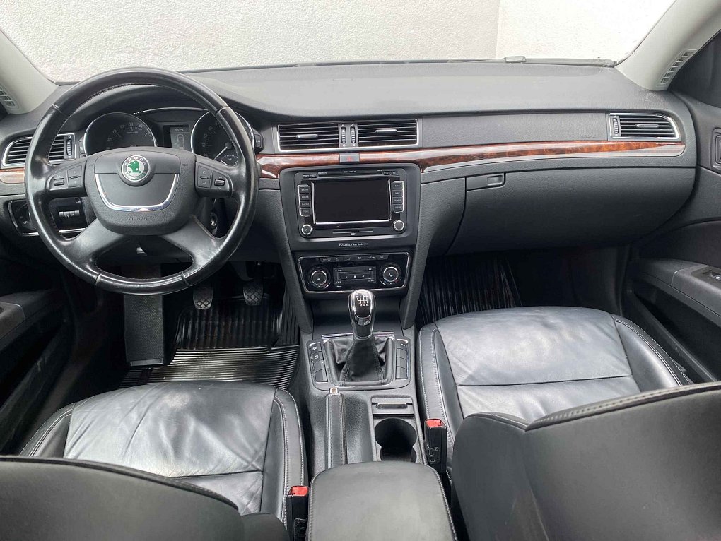 Škoda Superb II 2.0 TDi Elegance