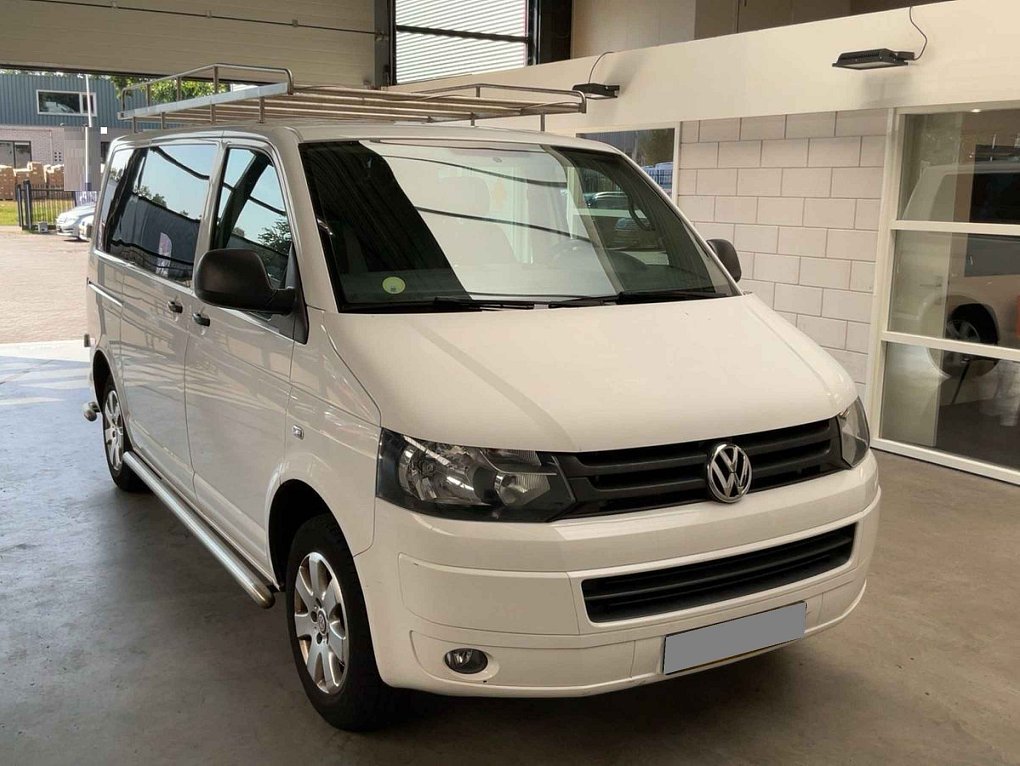 Volkswagen Transporter 2.0TDi  5míst