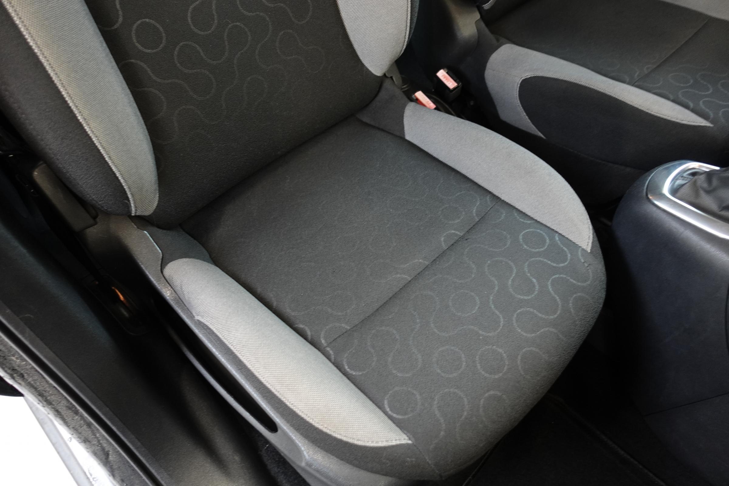 Citroën C3 Picasso, 2009 - pohled č. 12