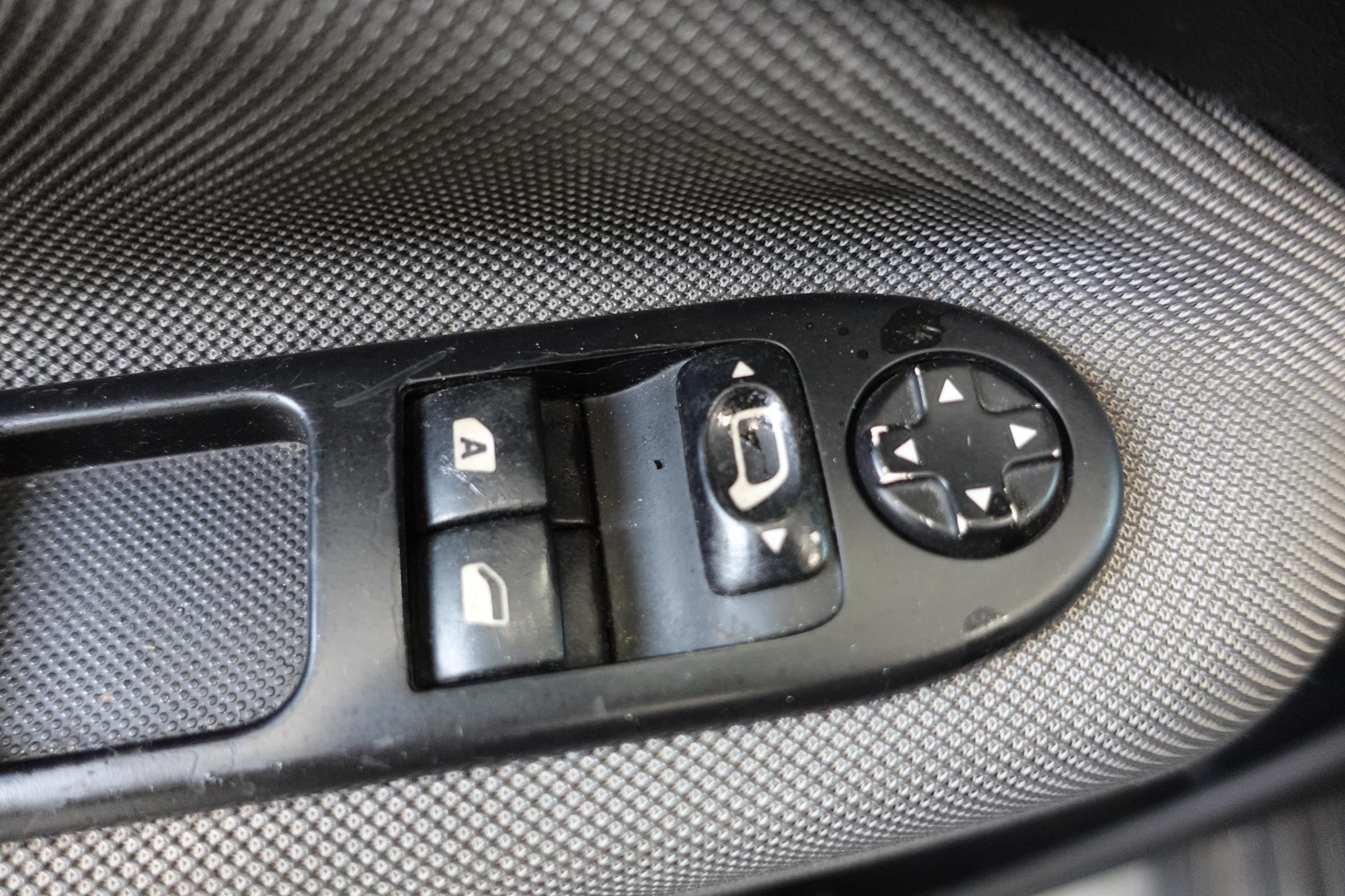 Citroën C3 Picasso, 2009 - pohled č. 14