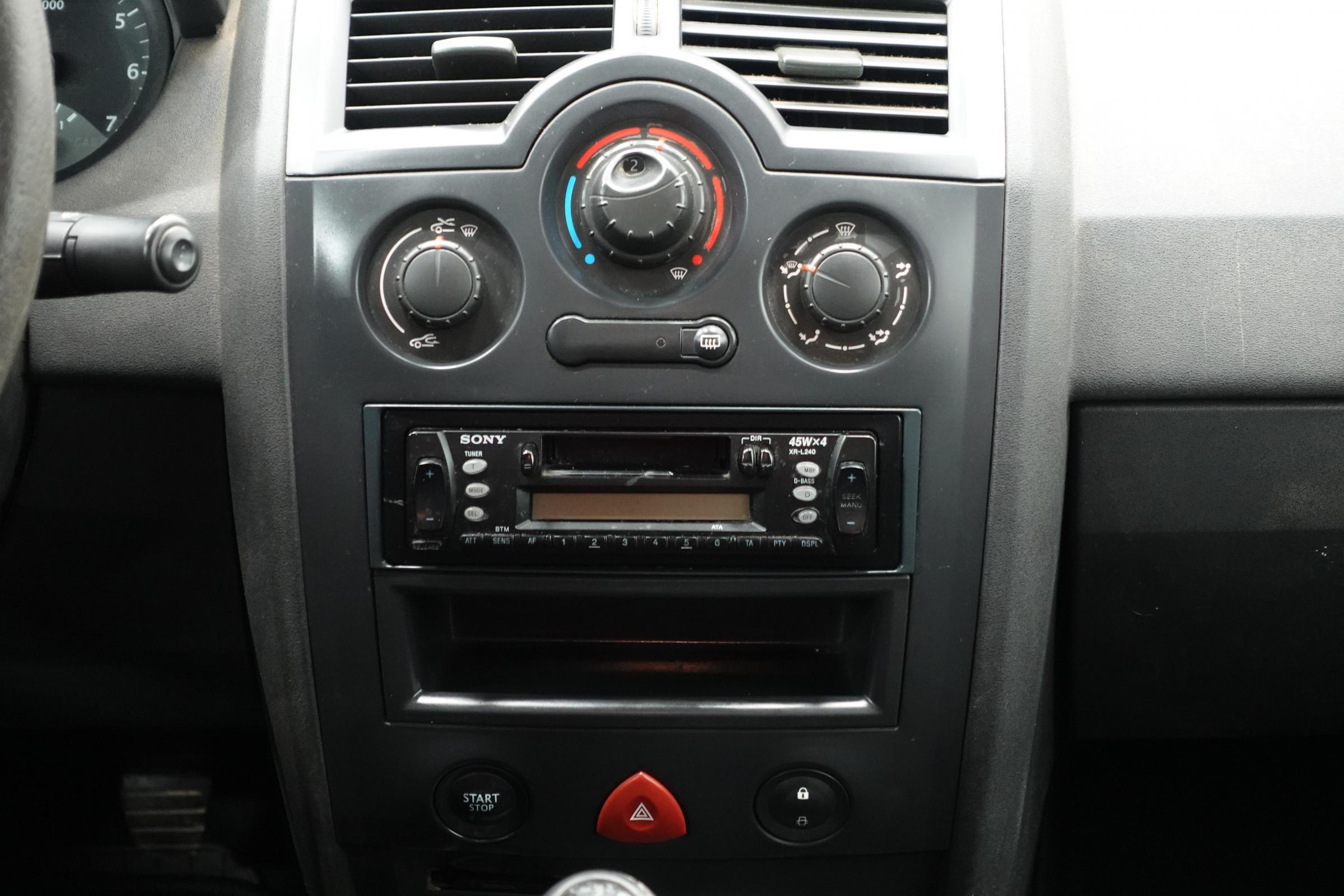 Renault Mégane, 2003 - pohled č. 8