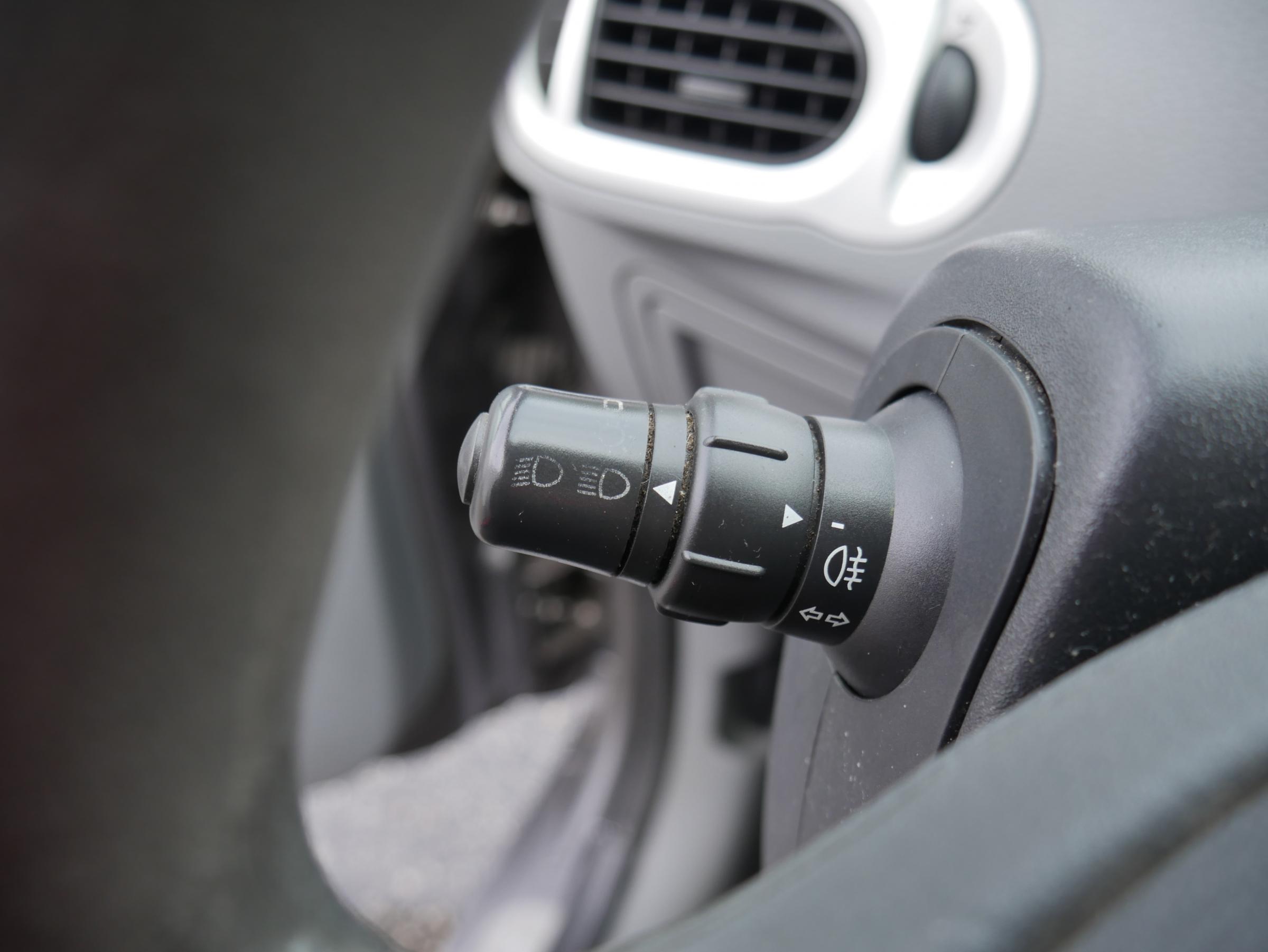 Renault Modus, 2009 - pohled č. 13