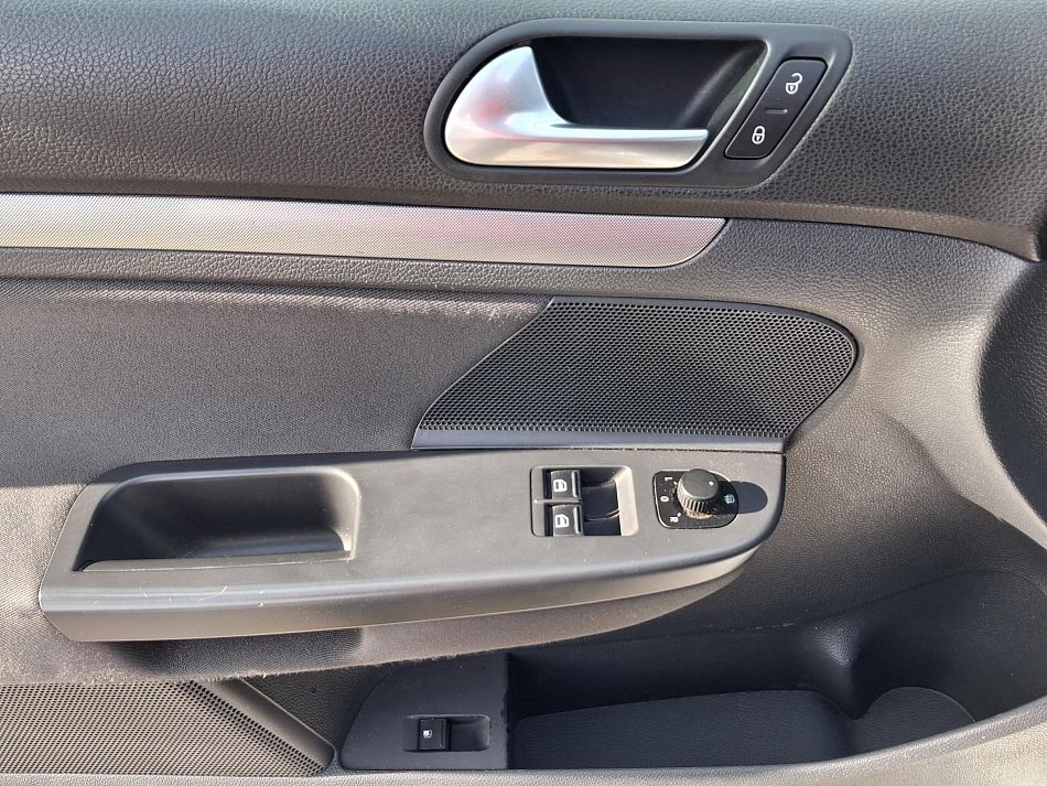 Volkswagen Golf 1.4 TSi 