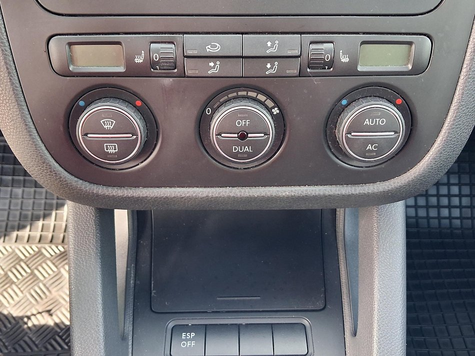 Volkswagen Golf 1.4 TSi 