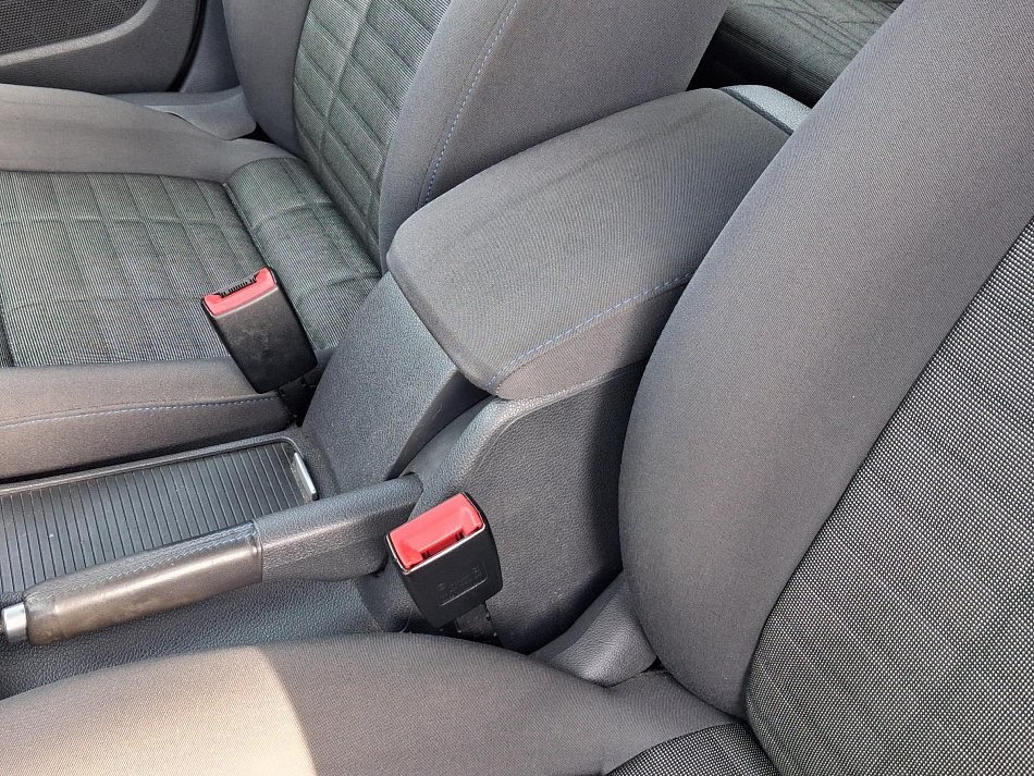 Volkswagen Golf 1.4 TSi 