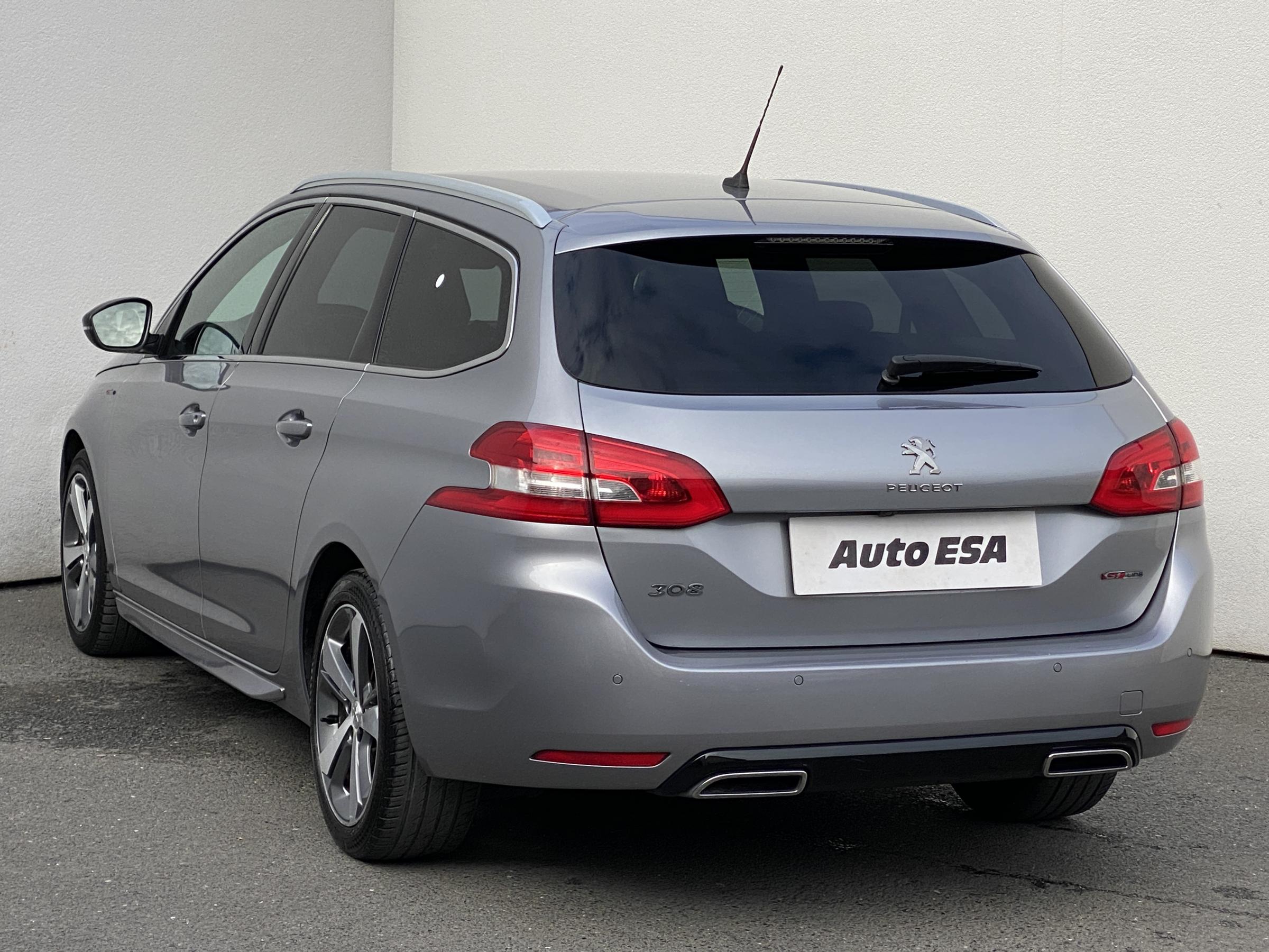 Peugeot 308, 2018 - pohled č. 6