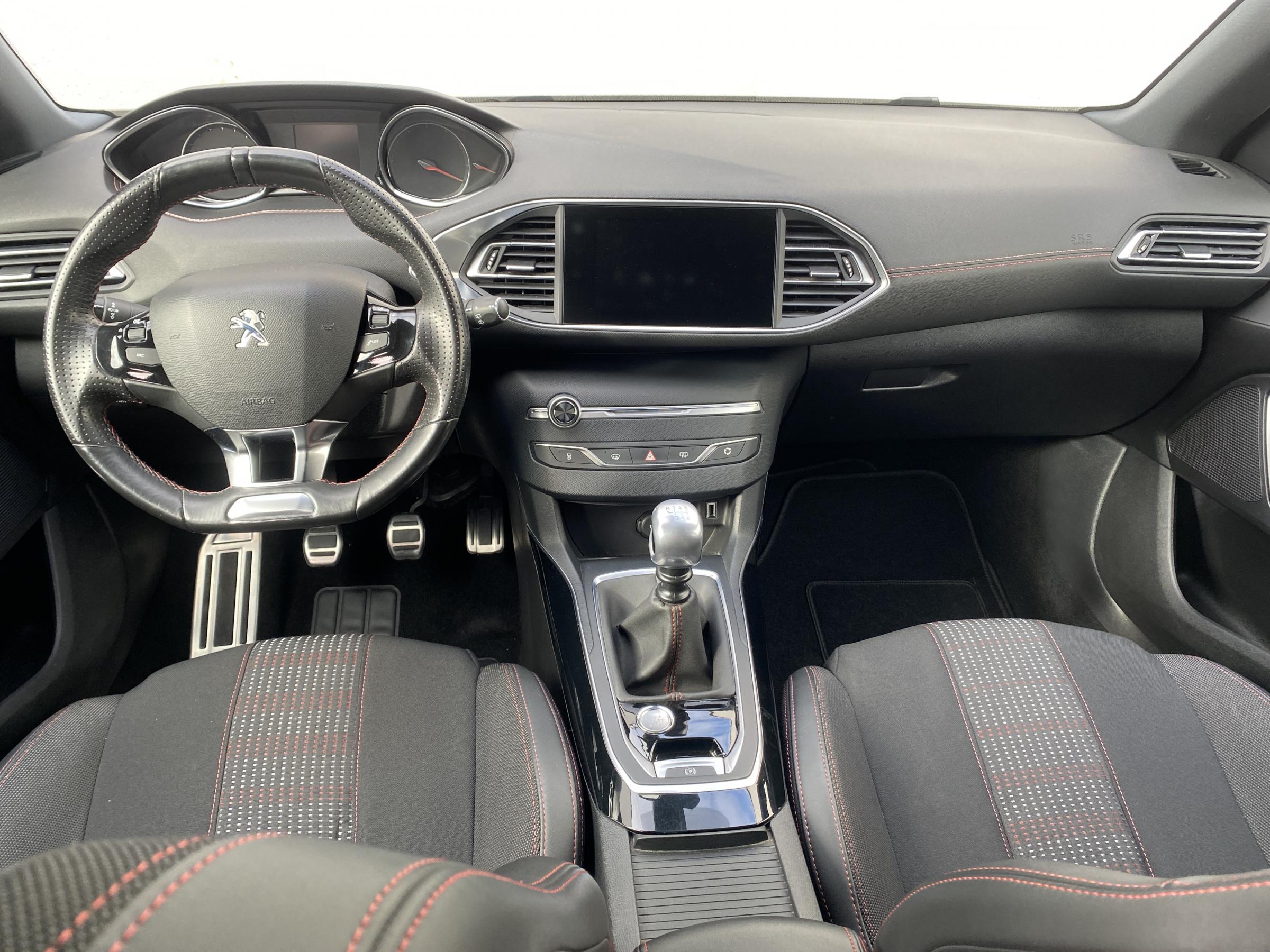 Peugeot 308, 2018 - pohled č. 8