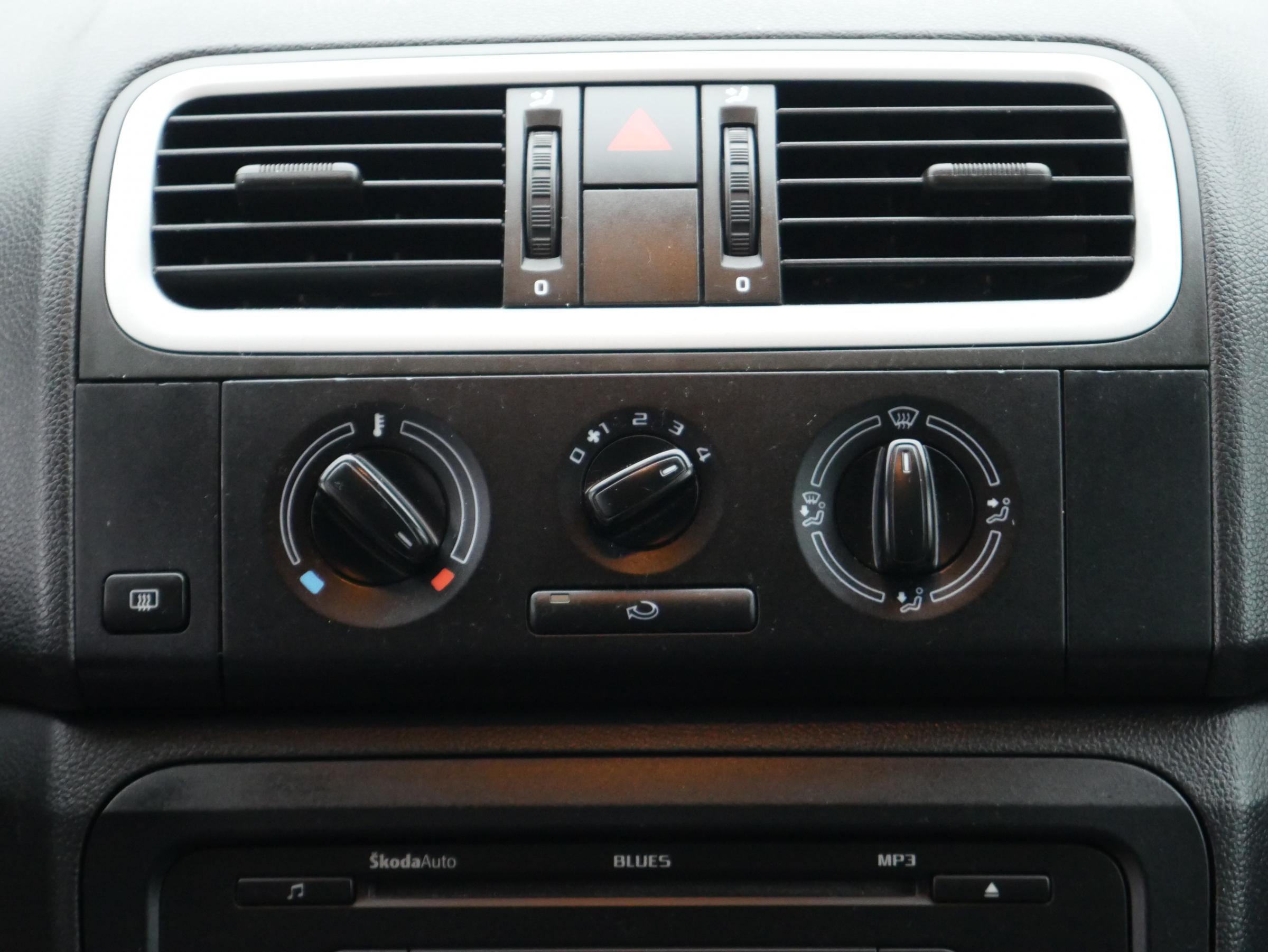 Škoda Fabia II, 2012 - pohled č. 13