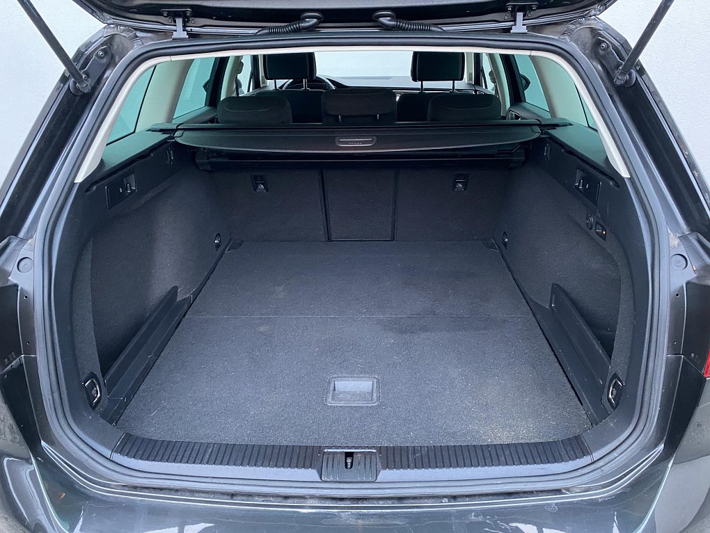 Volkswagen Passat 2.0 TDi 