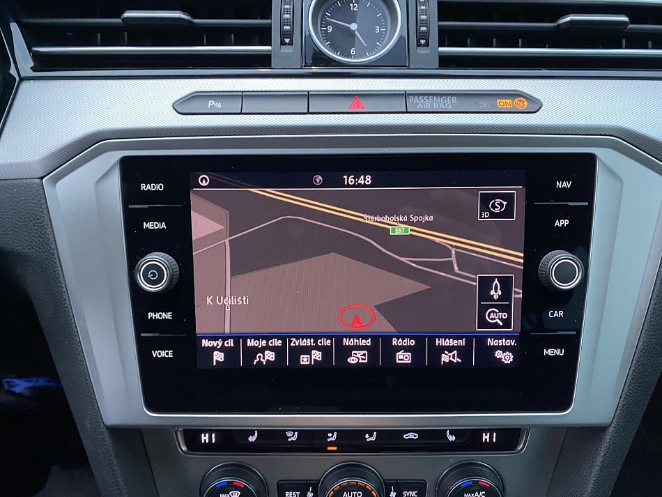 Volkswagen Passat 2.0 TDi 